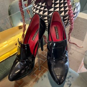 Patent leather platform loafer Charles Jourdan heels pumps